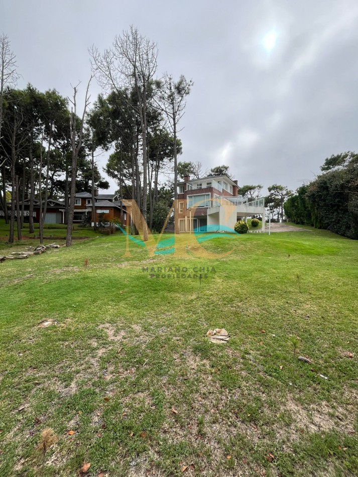 Impecable Casa a la venta en Pinamar Norte